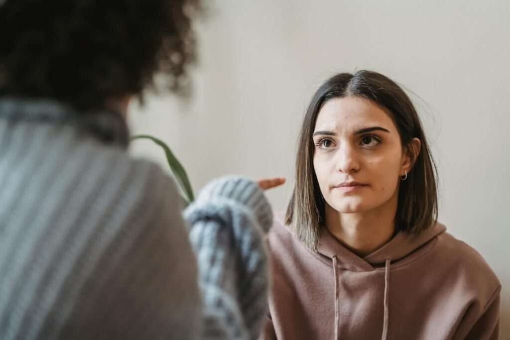 7 SIGNS OF A TOXIC PERSON 2 7 signs of toxic people