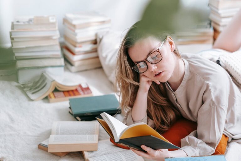 Reading books is a good habit